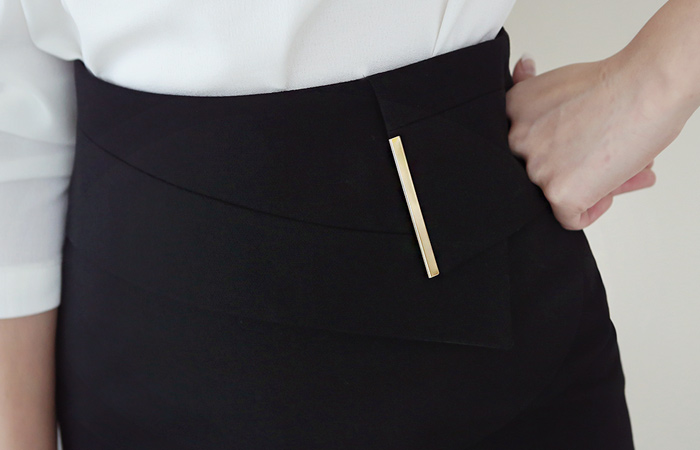 オンバル翼ゴールドスティックスカート