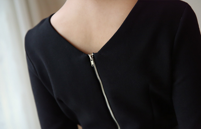 後部テュフラインブラックドレス（ベルトSET）