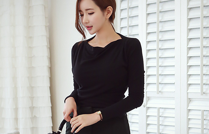 ディドレープシャーリングティーシャツ