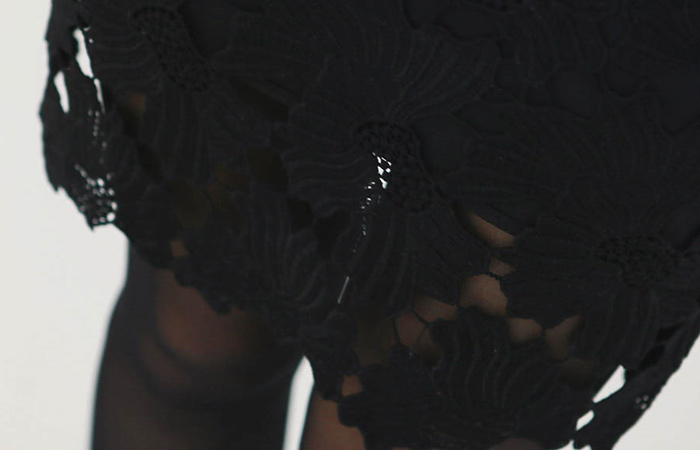 ラリ刺繍レイススカート