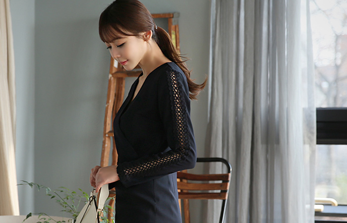 サプリメントレスパンチングラインワンピース