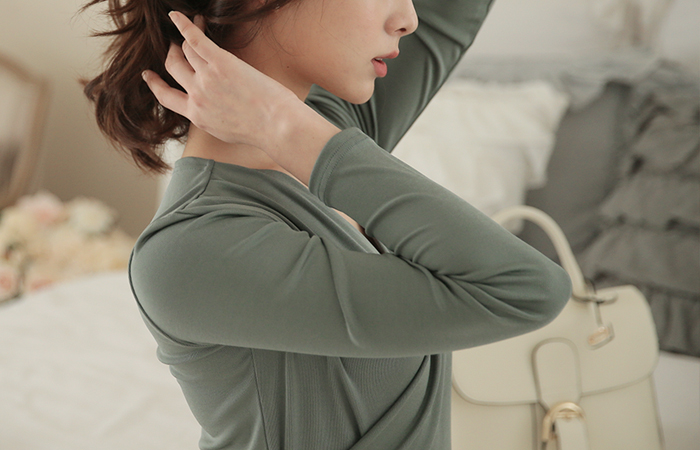 エレガンスシャーリングラップブラウスティー