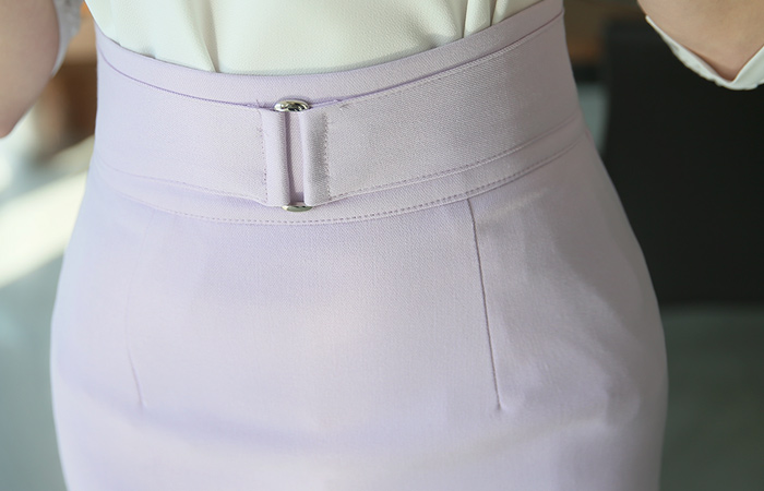 ワイドスチールベルトハイミディスカート