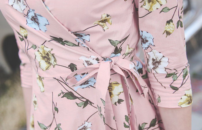 スプリングフラワーラップワンピース