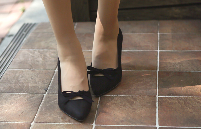 [モデル着用28車]スエードリボンヒル