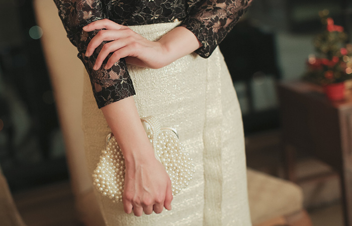 ゴールド切開ラインスカート