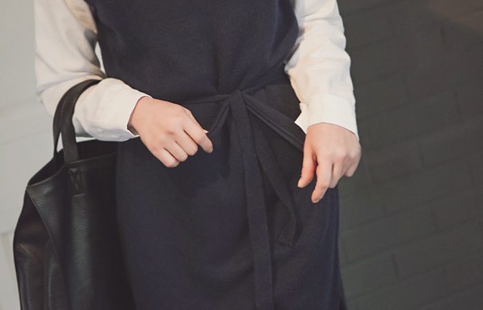 スプリングひらきニットワンピース