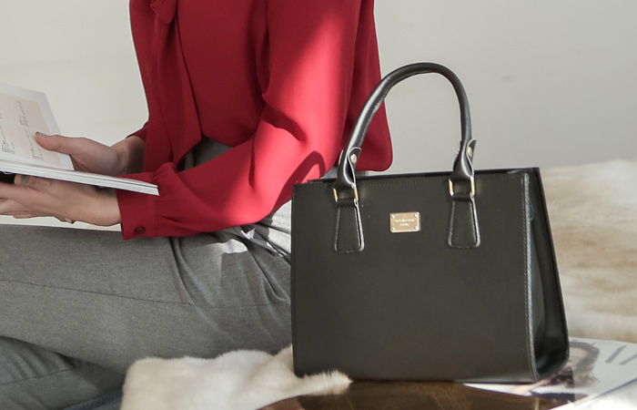 クラシック四角ショルダーバッグ