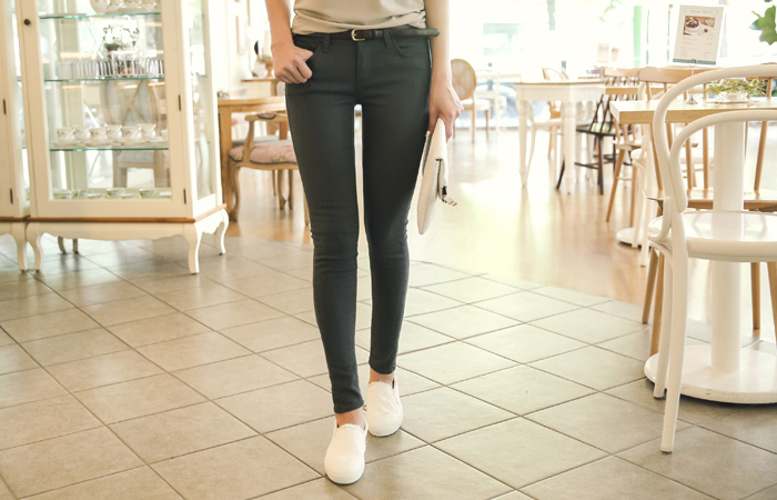 ベーシックカラースパンスキニー