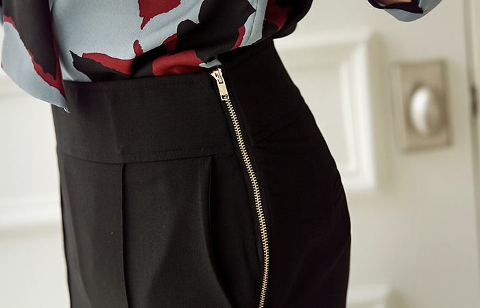 ハイウエストゴールドファスナーパンツ