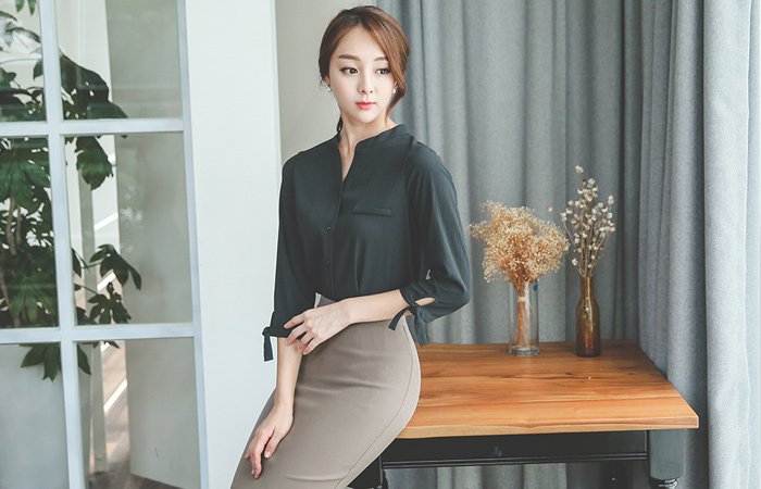 リンクルテクスチャリボンブラウス