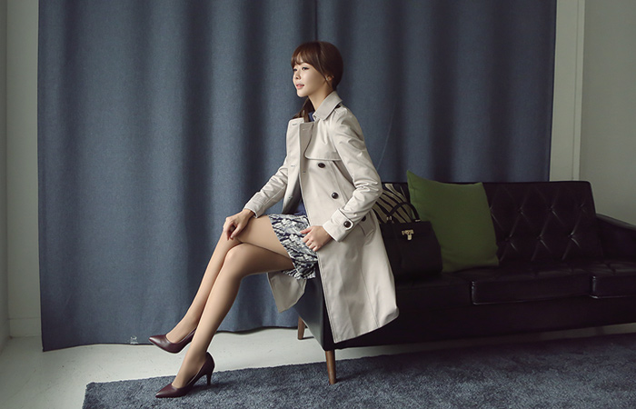 クラシックダブルトレンチコート（品切り）