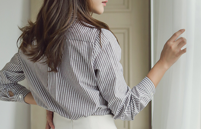 ベーシックストライプシャツ（品切り）