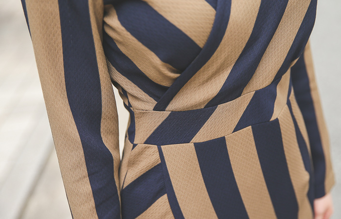 バレンシアオンバルストライプドレス