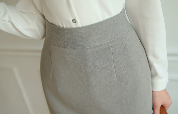 モダンミディHラインスカート