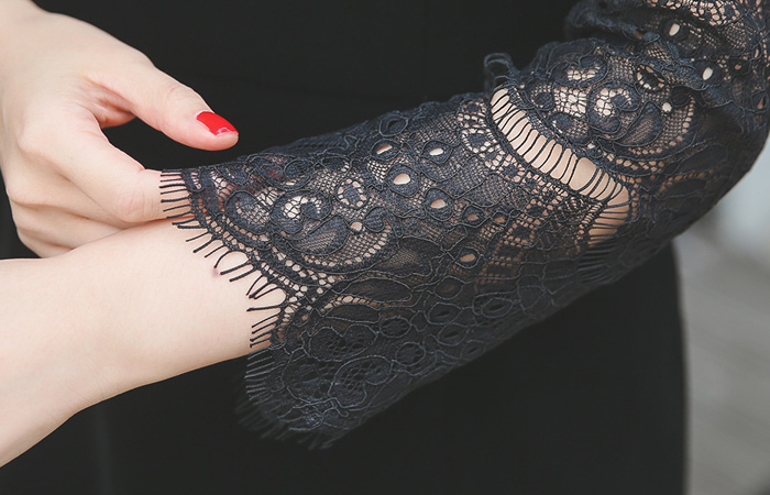 シーツルーレイスベルベットドレス