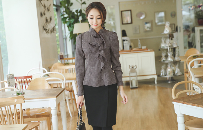 ヘリンボーンルイフリルブラウス