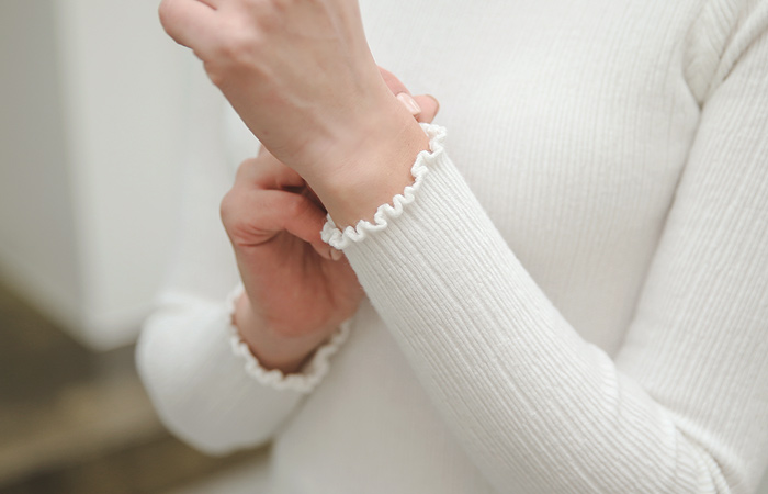 ランダム段ボールフリルラインニットティー