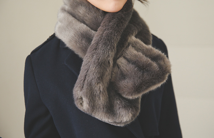 フェイクミンクファーマフラー