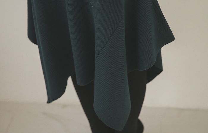 リリーギャザーカットロングニットドレス