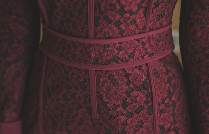 バイアスラインレイスドレス