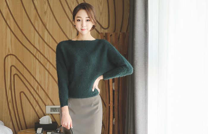 モヘアボートネックエイニット