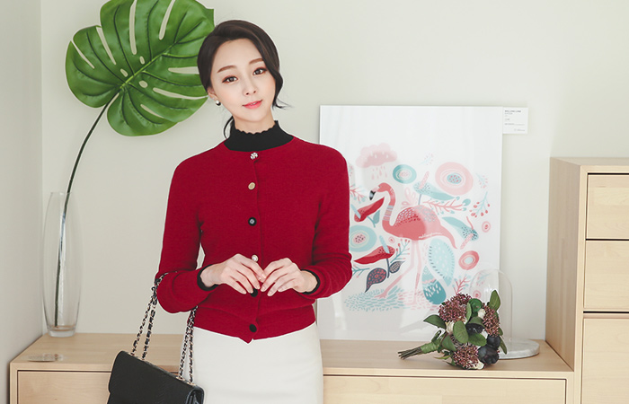 マルチジュエリーボタンカーディガン