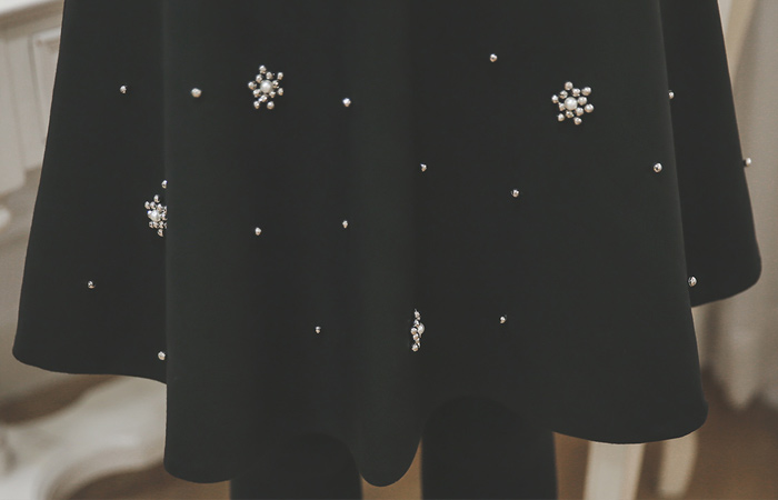 ジュエリーキュービックフレアスカート