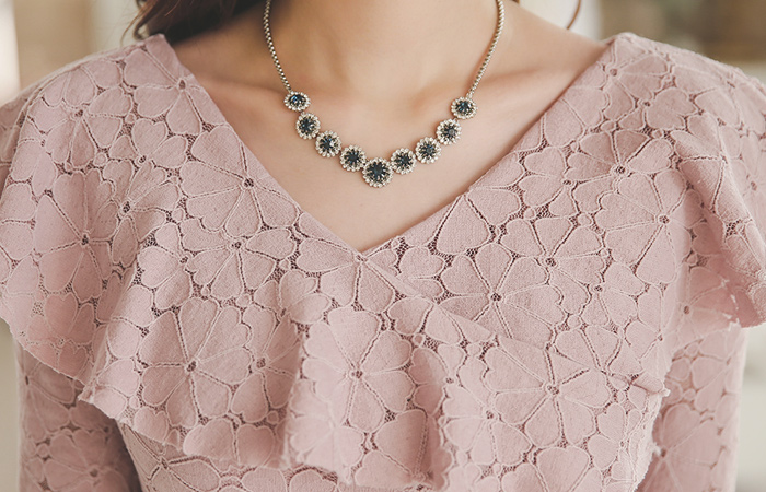 カスケーディングラッフルスパンレイストップ