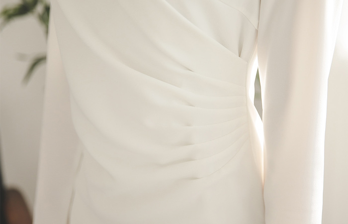 ピンタックシャーリングラップドレス