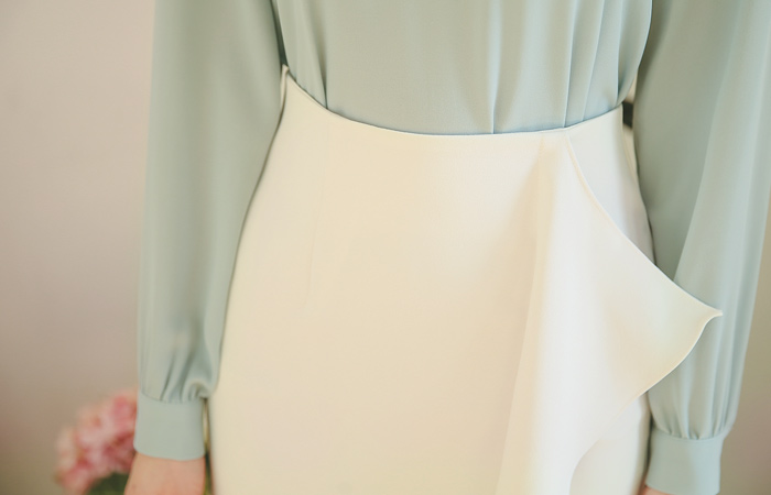 エレナラッフルラインスリットスカート