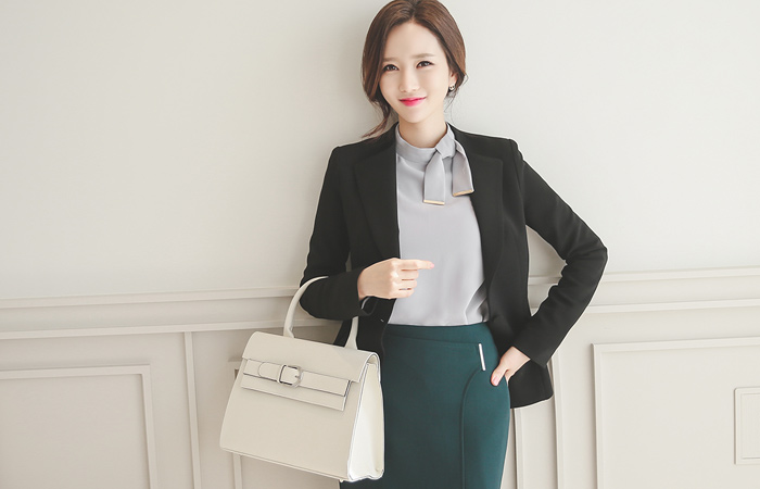 ウイングテイラー切開ラインジャケット