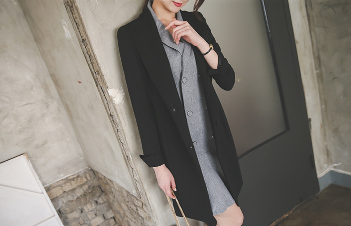 モダンパイピング裏地ロングジャケット