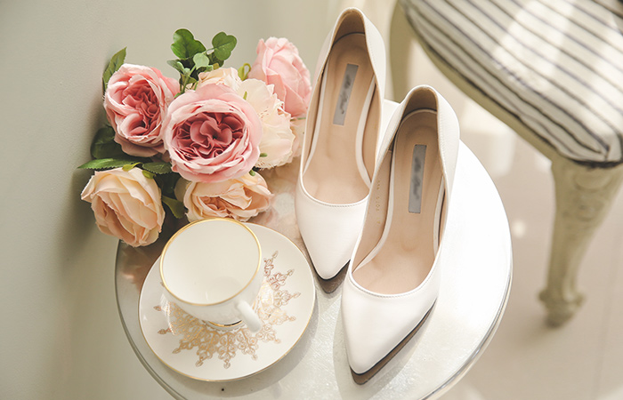 [モデル着用30次]スプリングデイリーミドルパンプスヒール