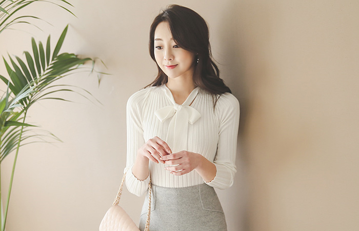 スリムリボンタイニット