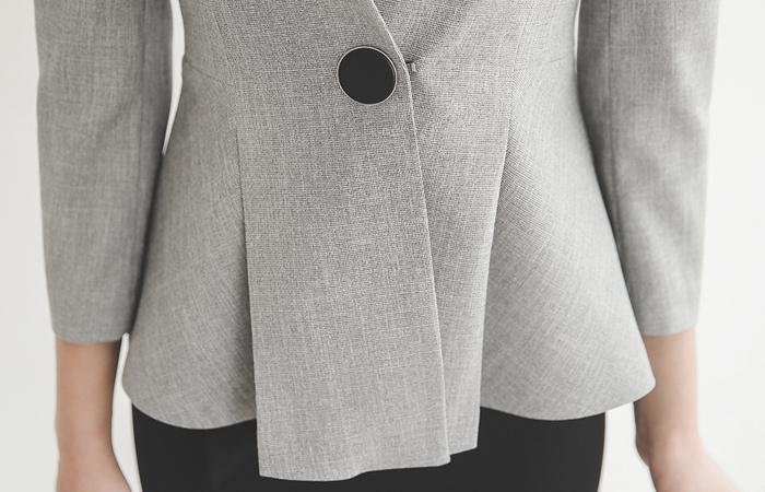 ビッグボタンプリッツフレアジャケット