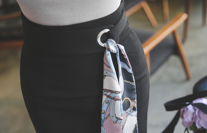 ラグジュアリースカーフリングベルトスカート