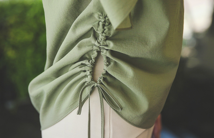 サイドストリングツーウェーブラウス