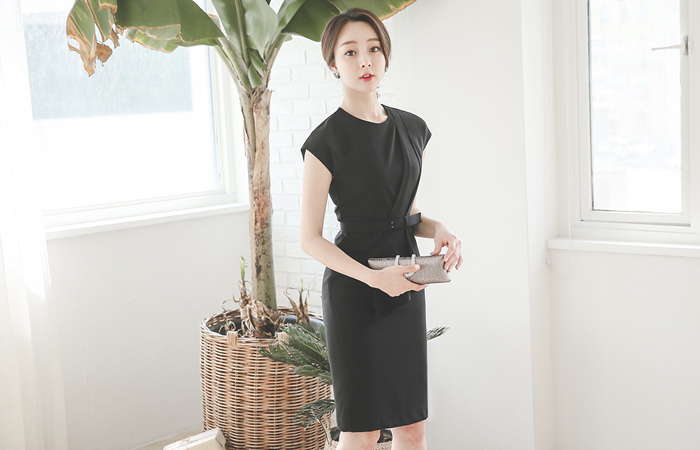 アレックス斜線ドレープシャーリングドレス