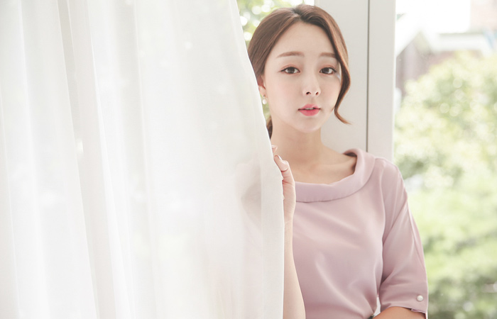 ワイドロルネクシルキーブラウス