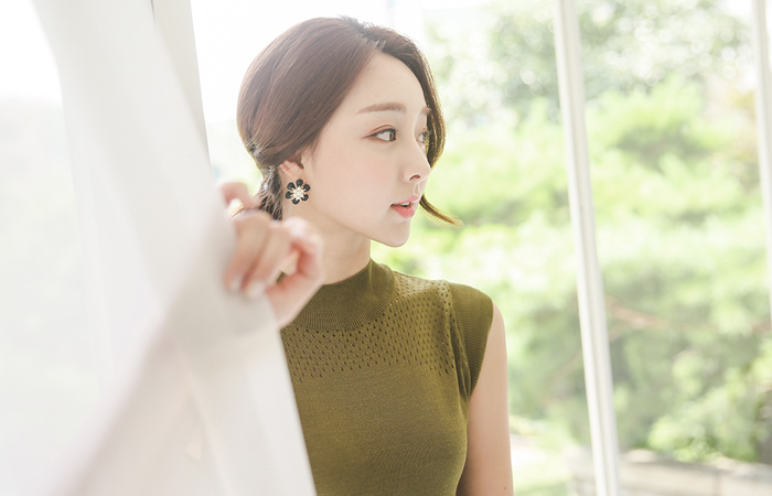 パンチング半極性キャップスリーブニット