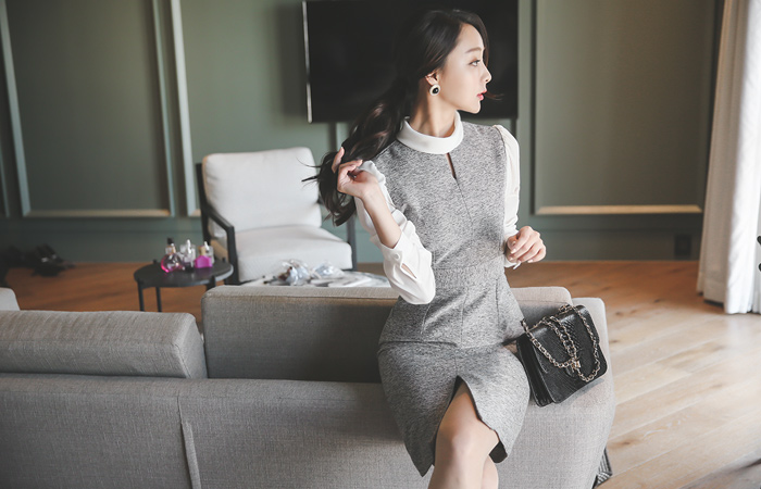 レイヤードロルネクスリットドレス