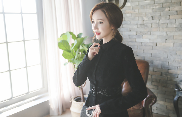 期フュルベルベットレイスフレアコート