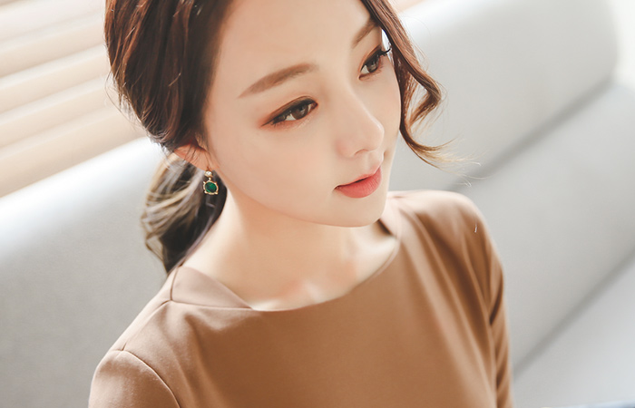 ボートスクエアネックリングビジョドレス