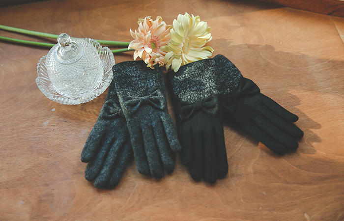 スマートタッチボカシ広がり裏地の手袋