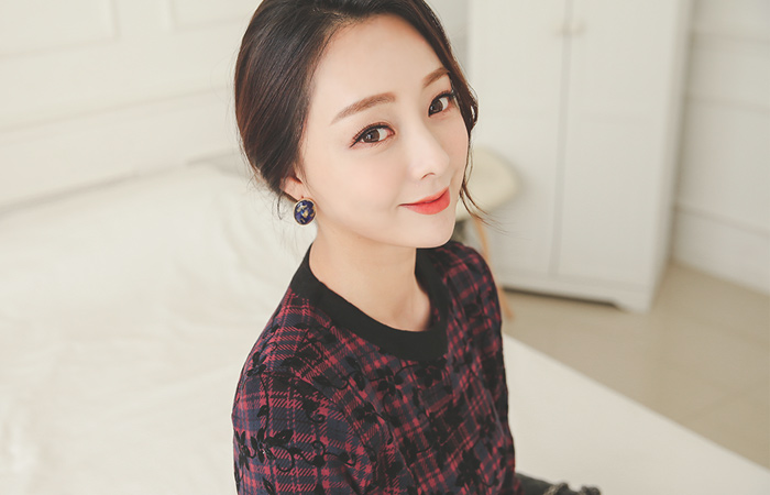 タータンチェックベルベットフラワードレス