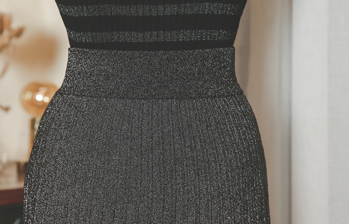 グリッターニットプリッツスカート