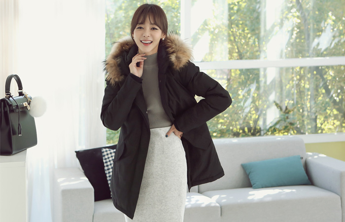 スリムフィットリアルラクーンパディングコート