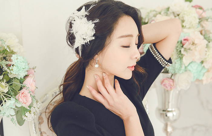 ゴールドチェーンパールボタン起毛ドレス