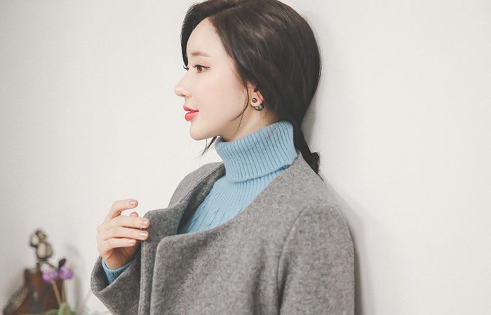 デイリーラウンドネックベルティードコート